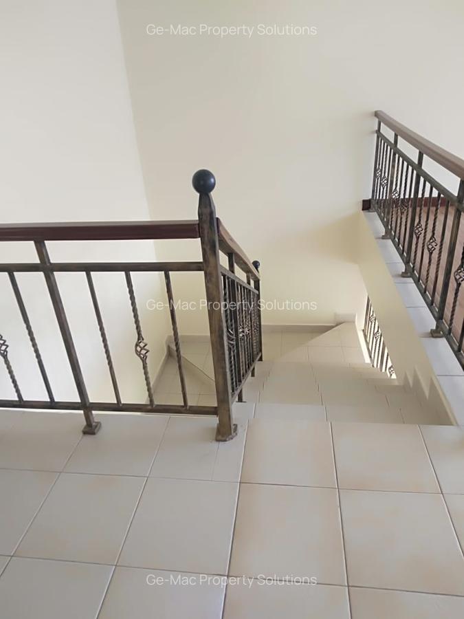 4 Bed House with En Suite in Kiambu Road - 10