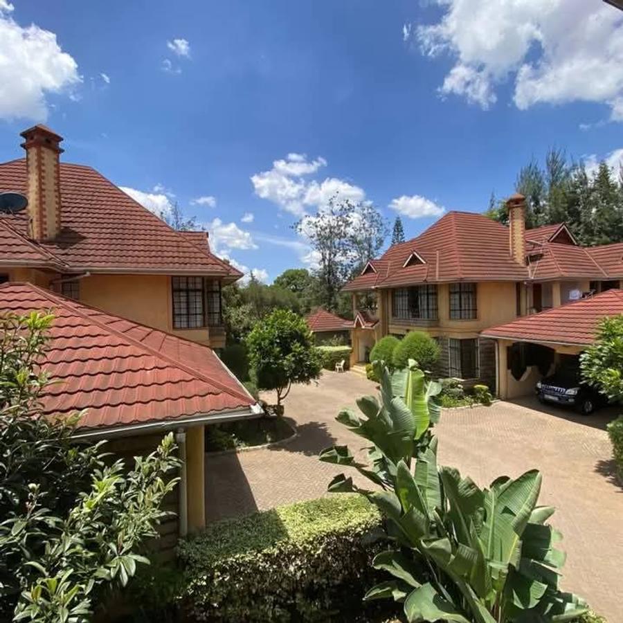 5 Bed Townhouse with En Suite at Off Othaya Road - 1