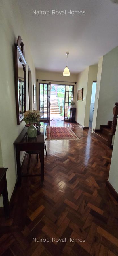 5 Bed House with En Suite at Rossly Park Lone Tree - 20