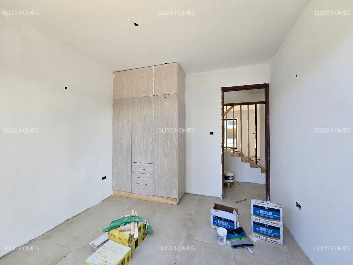 4 Bed Townhouse with En Suite at Mtwapa - 8