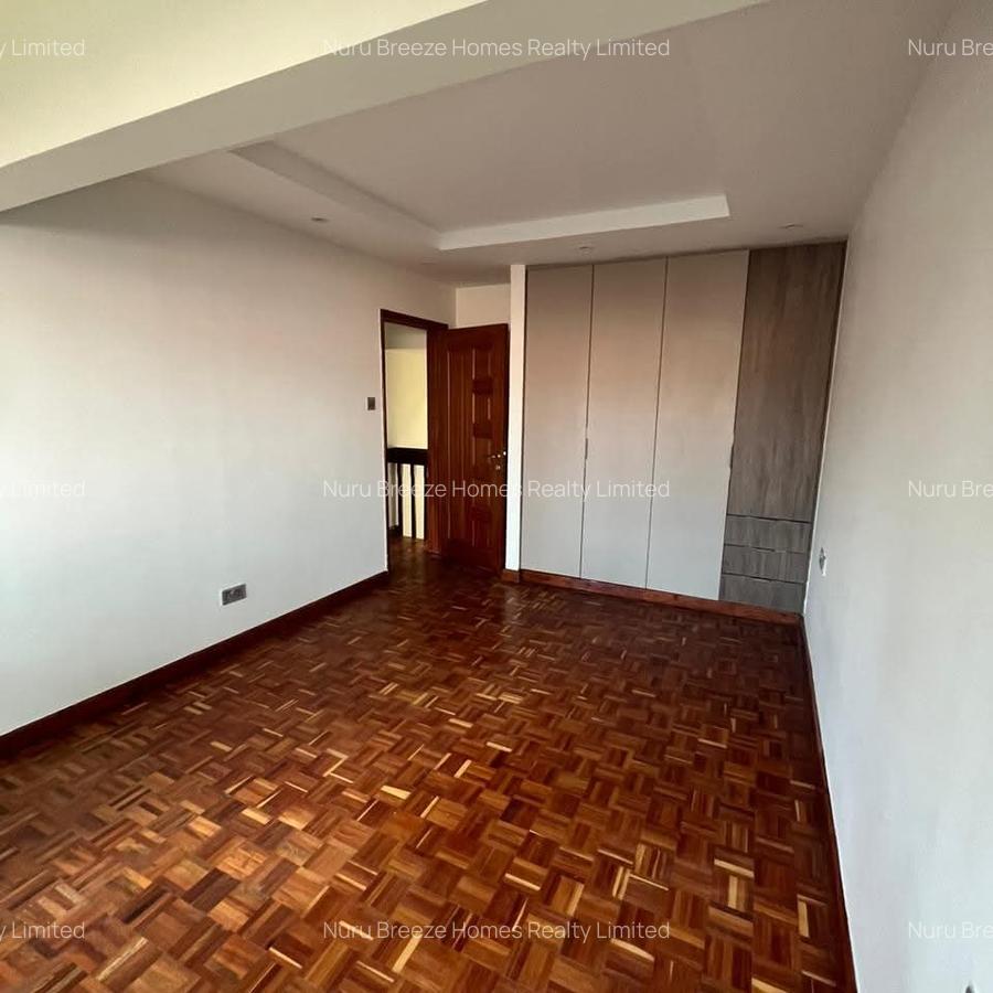 4 Bed Townhouse with En Suite in Westlands Area - 20