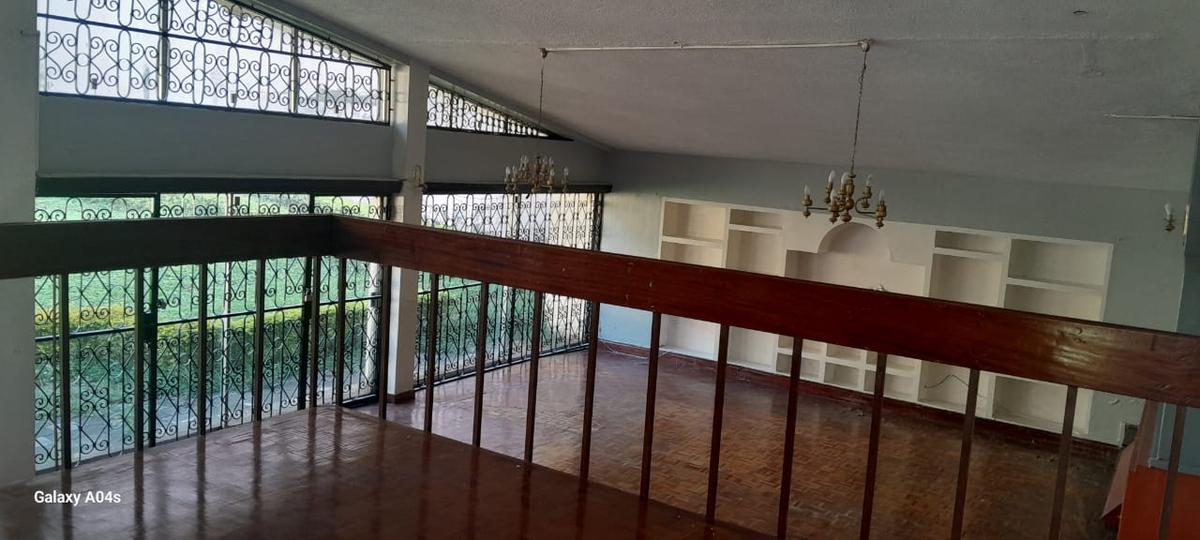 4 Bed Townhouse with En Suite in Lavington - 6