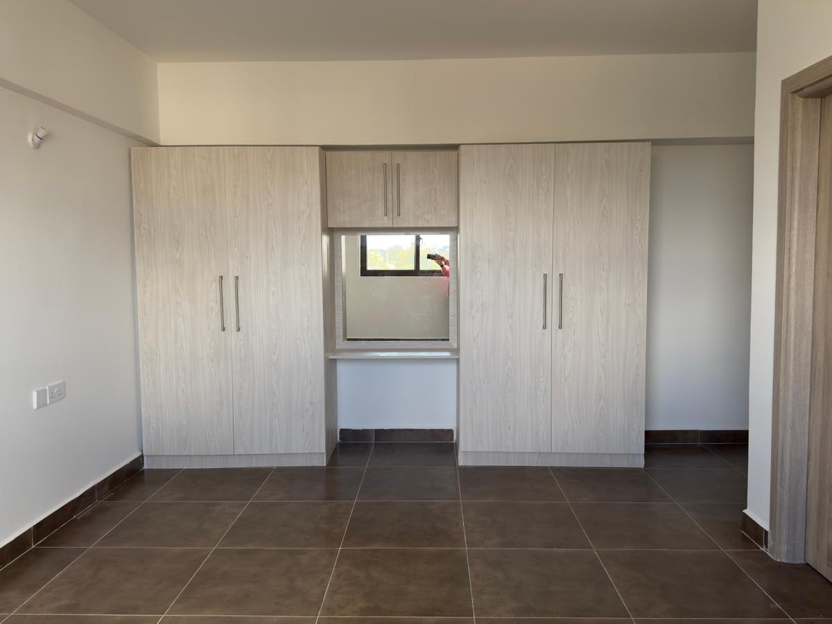 2 Bed Apartment with En Suite in Rhapta Road - 8