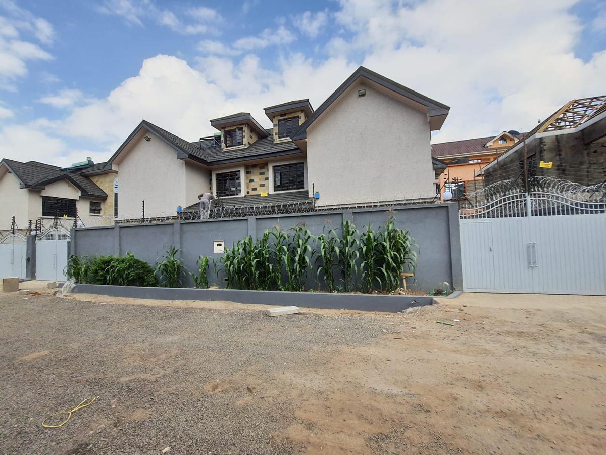 5 Bed Townhouse with En Suite at 2Nd Avenue - 12