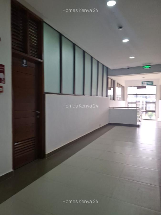 Office in Ridgeways - 6