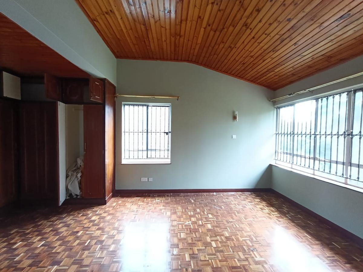 4 Bed House with En Suite at Gigiri - 17