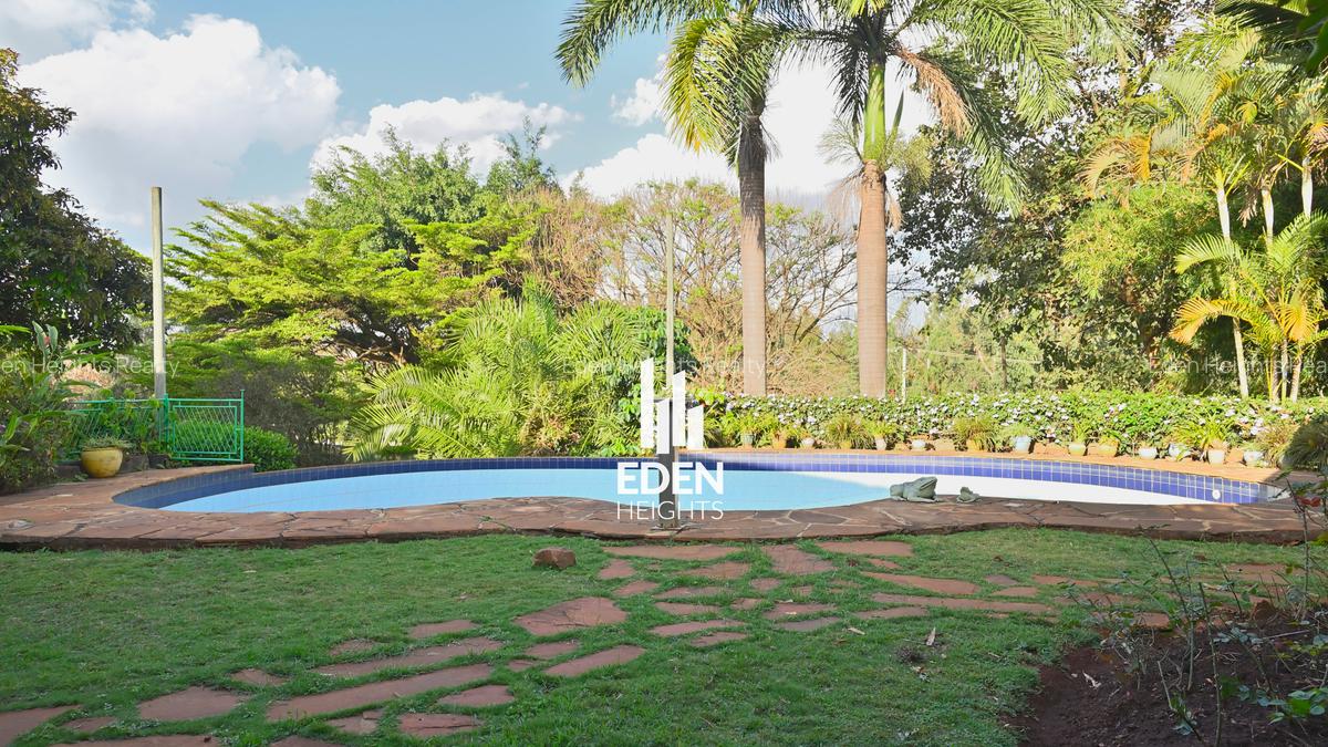 6 Bed Villa in Runda - 1