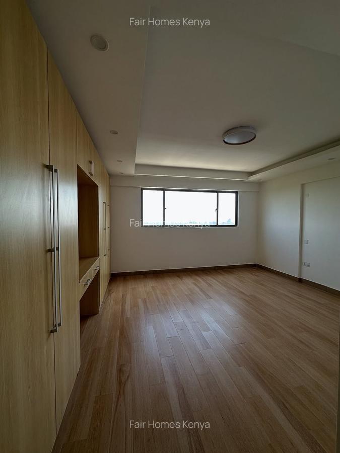 4 Bed Apartment with En Suite at Othaya Road - 15