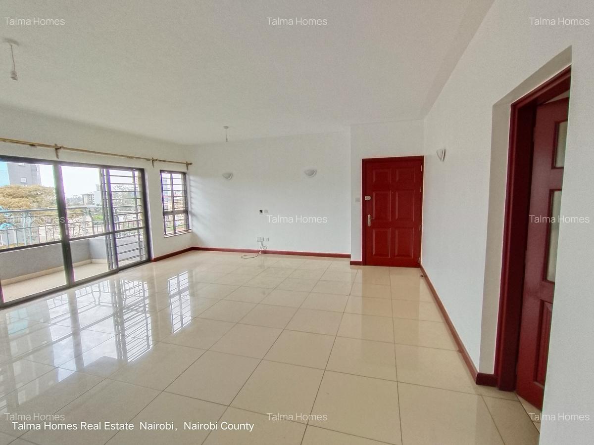 3 Bed Apartment with En Suite in Westlands Area - 13