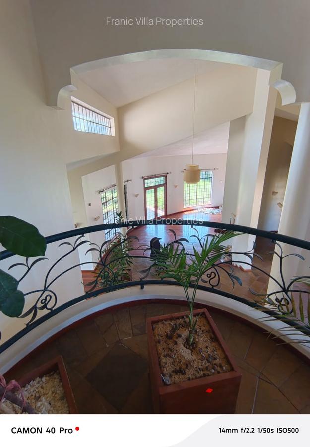 4 Bed House with En Suite at Runda - 17