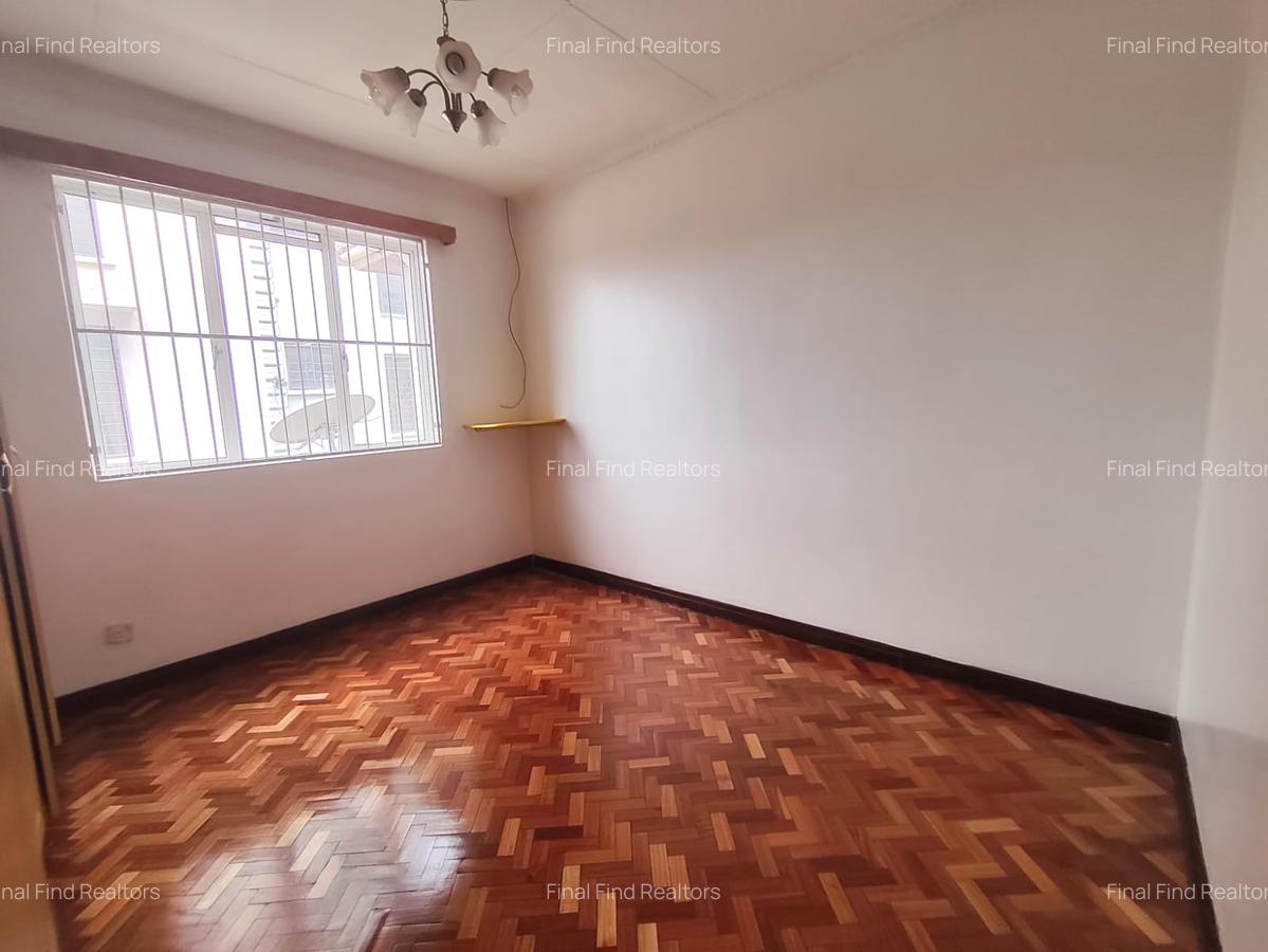 3 Bed Apartment with En Suite in Westlands Area - 5