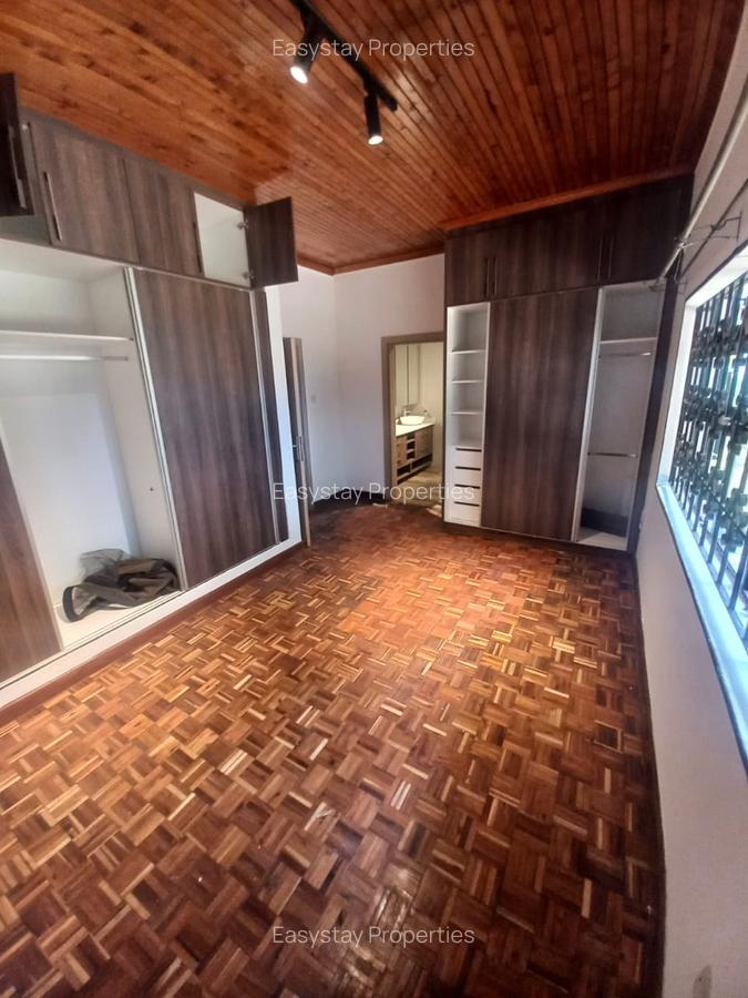 5 Bed House with En Suite in Thigiri - 11