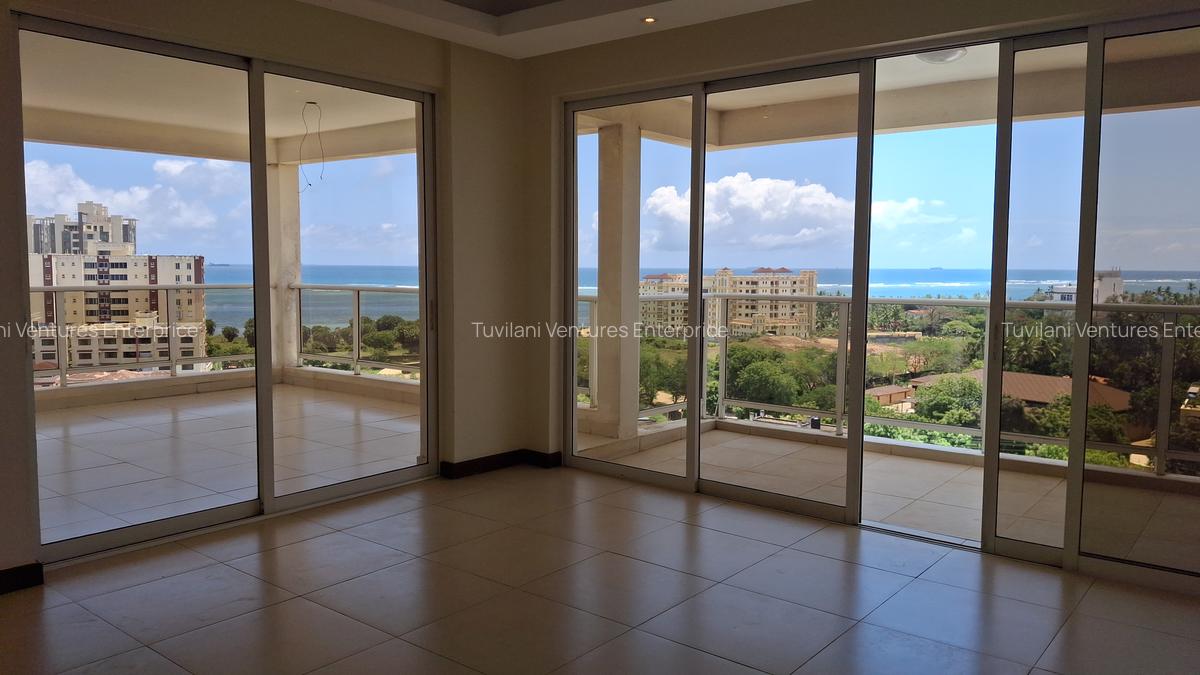 Serviced 4 Bed Apartment with En Suite at Nyali Mombasa - 5