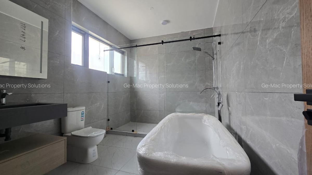 6 Bed House with Staff Quarters in Lavington - 10