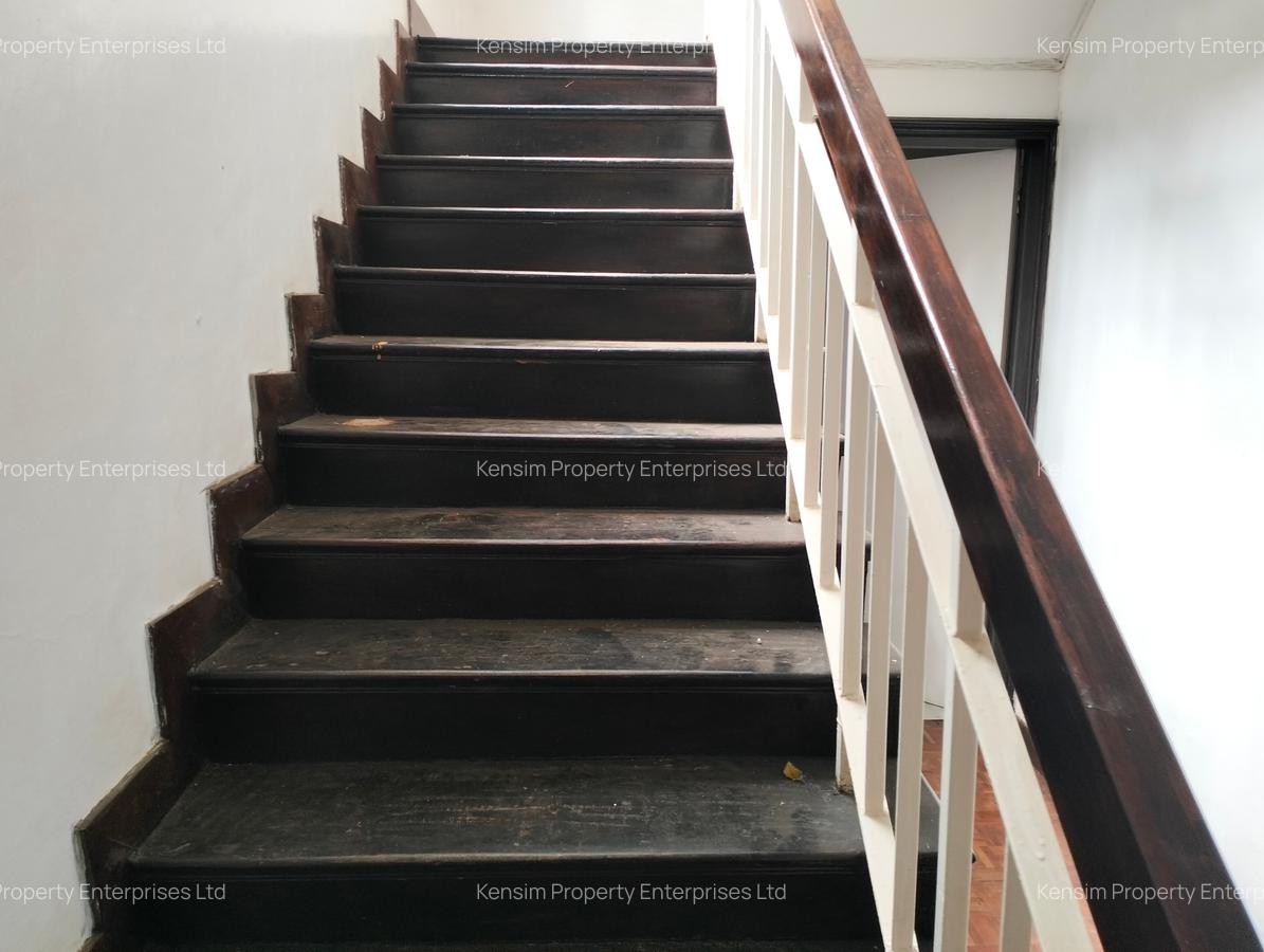 2,300 ft² Commercial Property with Fibre Internet in Westlands Area - 8