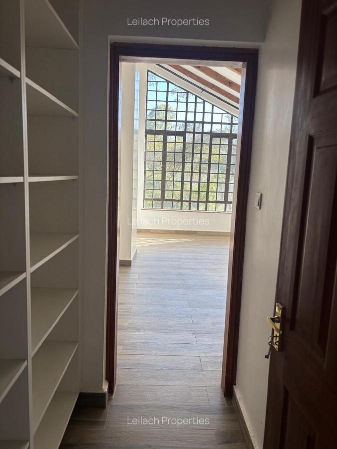 6 Bed House with En Suite in Karen - 5