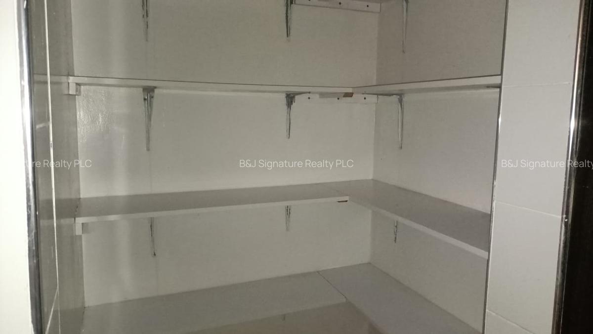 3 Bed Apartment with En Suite in Kileleshwa - 19