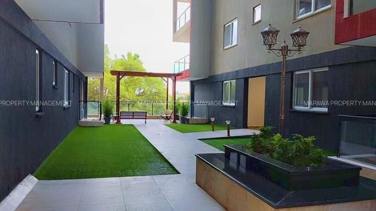 3 Bed Apartment with En Suite in General Mathenge - 1