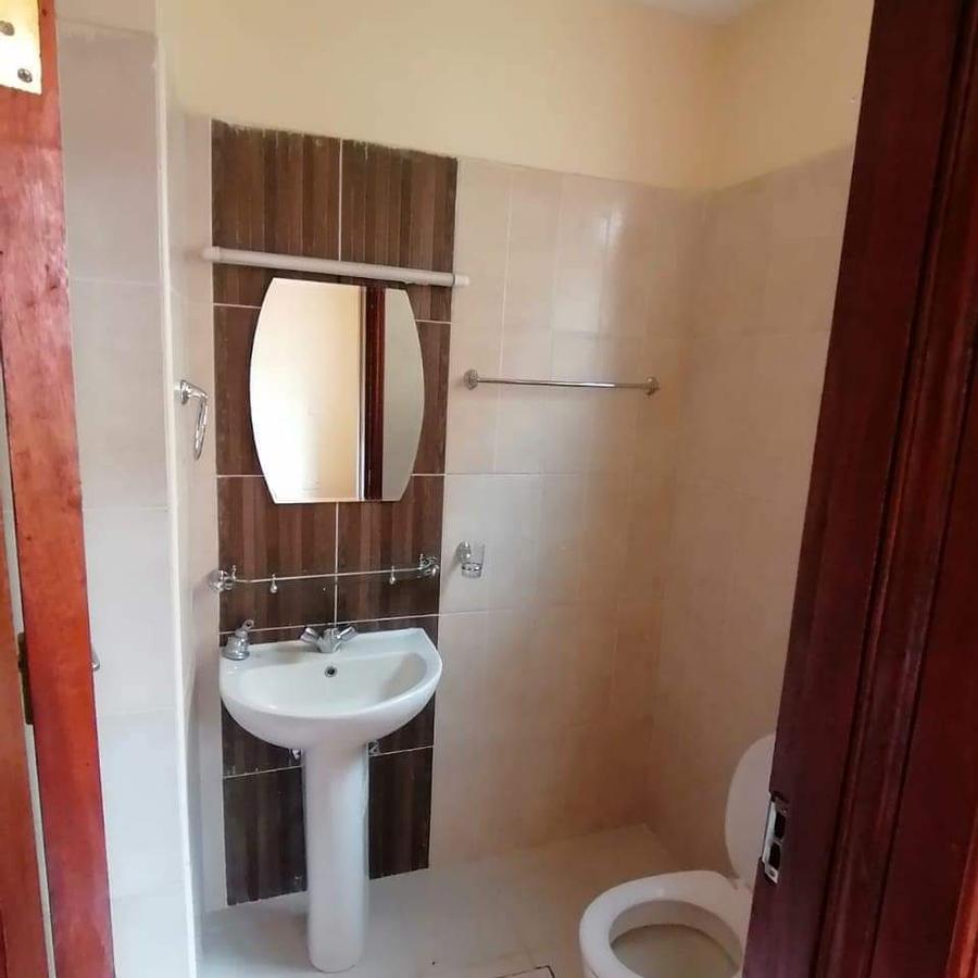 3 Bed Apartment with En Suite at Fourways - 7