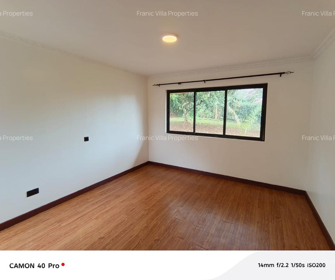 4 Bed House with En Suite at Loresho - 18