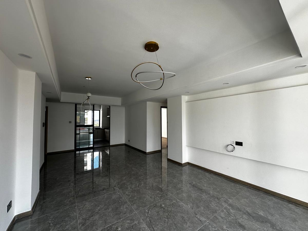 2 Bed Apartment with En Suite at Lavington - 17