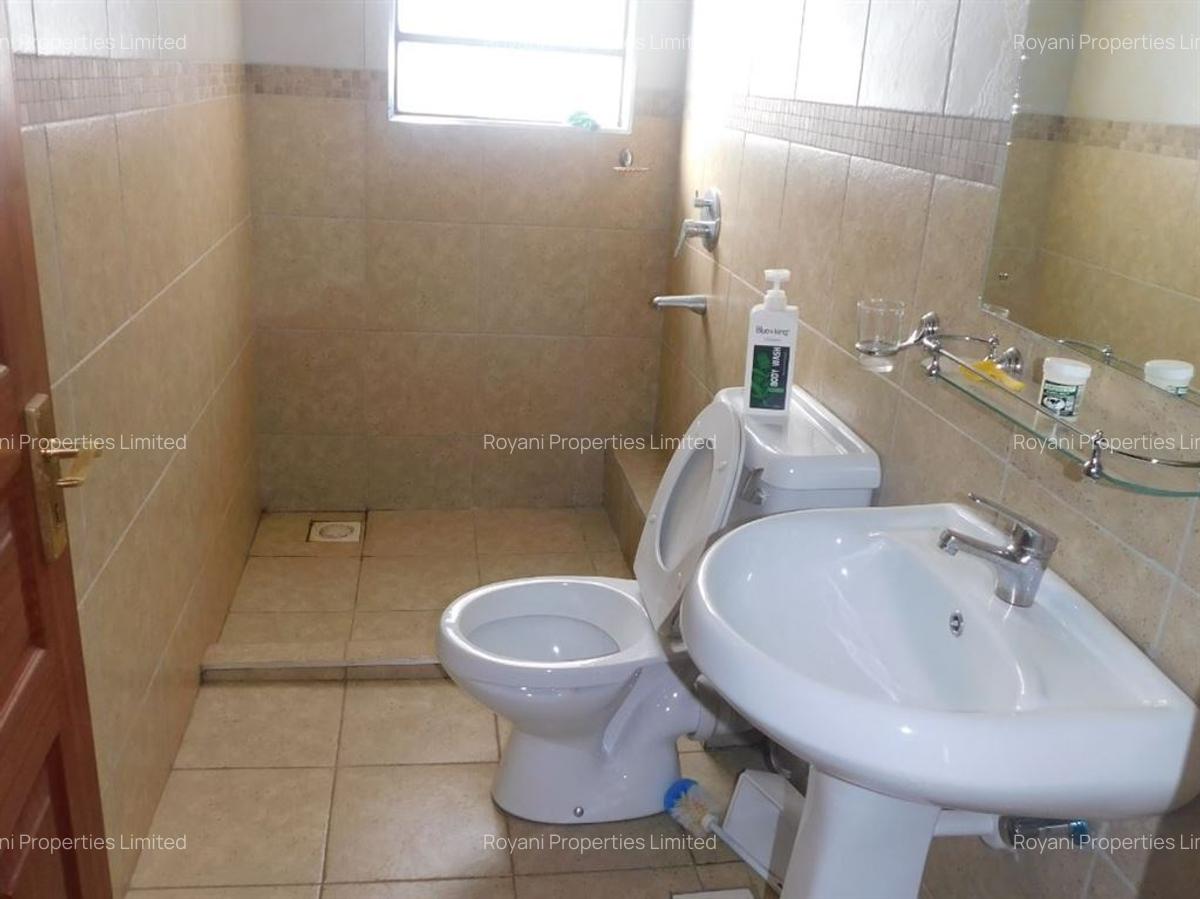 2 Bed Apartment with En Suite at Thindigua - 5