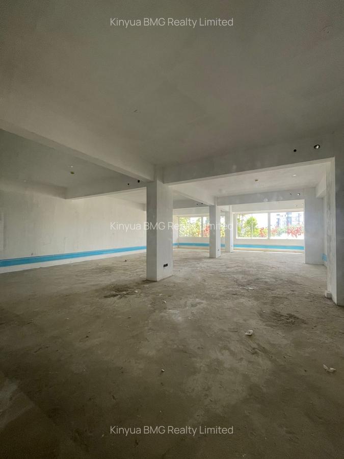 1,130 ft² Office with Service Charge Included at Links Road - 3