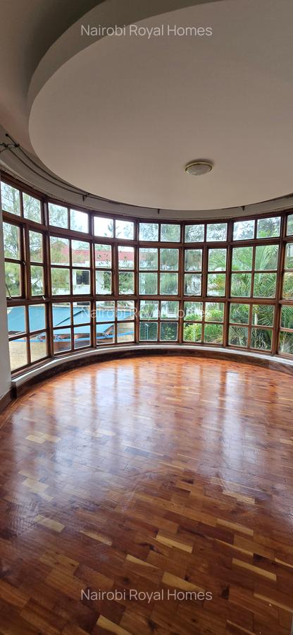 4 Bed House with En Suite at Runda Road - 9