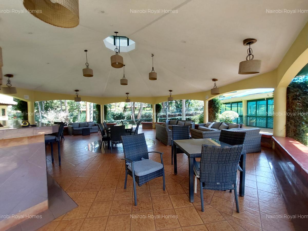 4 Bed House with En Suite at Y67 - 10