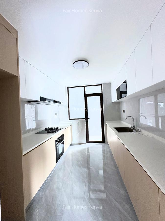 2 Bed Apartment with En Suite at Riverside Drive - 2