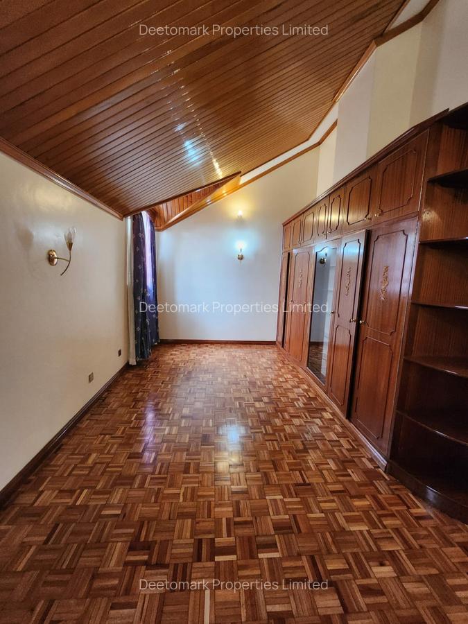 4 Bed House with En Suite at Karen - 12