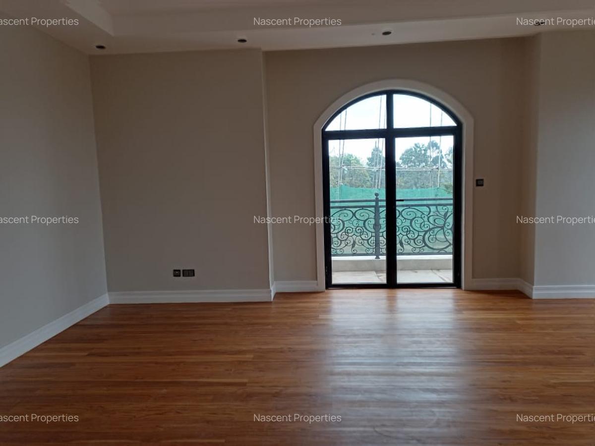 5 Bed Villa with En Suite in Loresho - 18