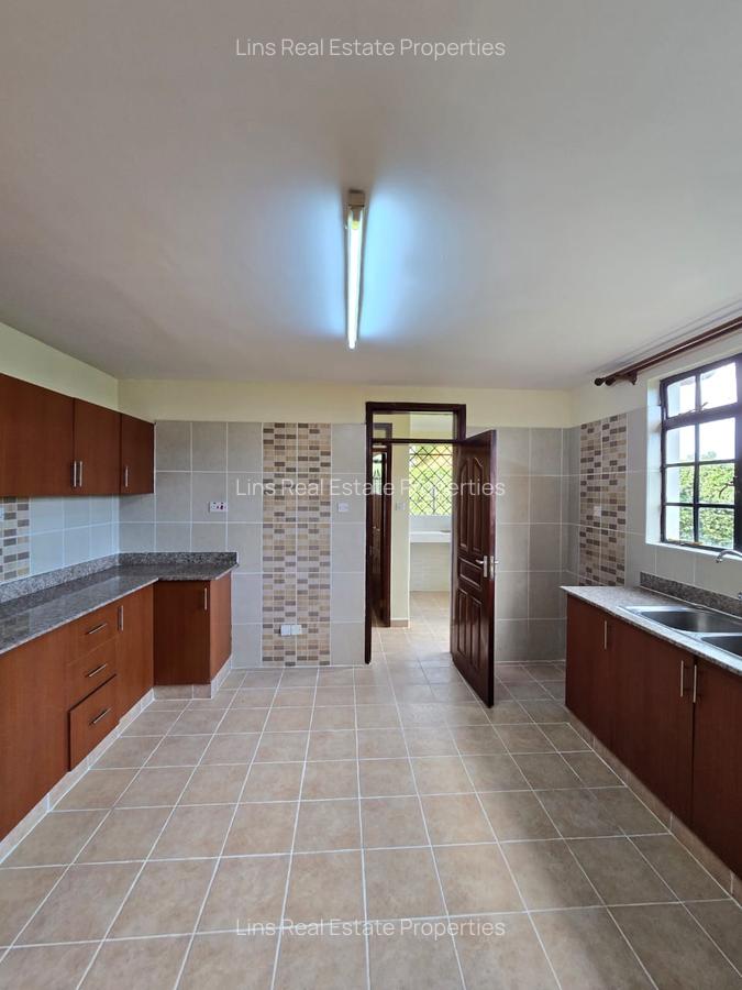 4 Bed Townhouse with En Suite in Kiambu Road - 7