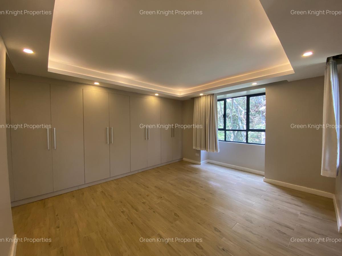 4 Bed Apartment with En Suite in Lavington - 9