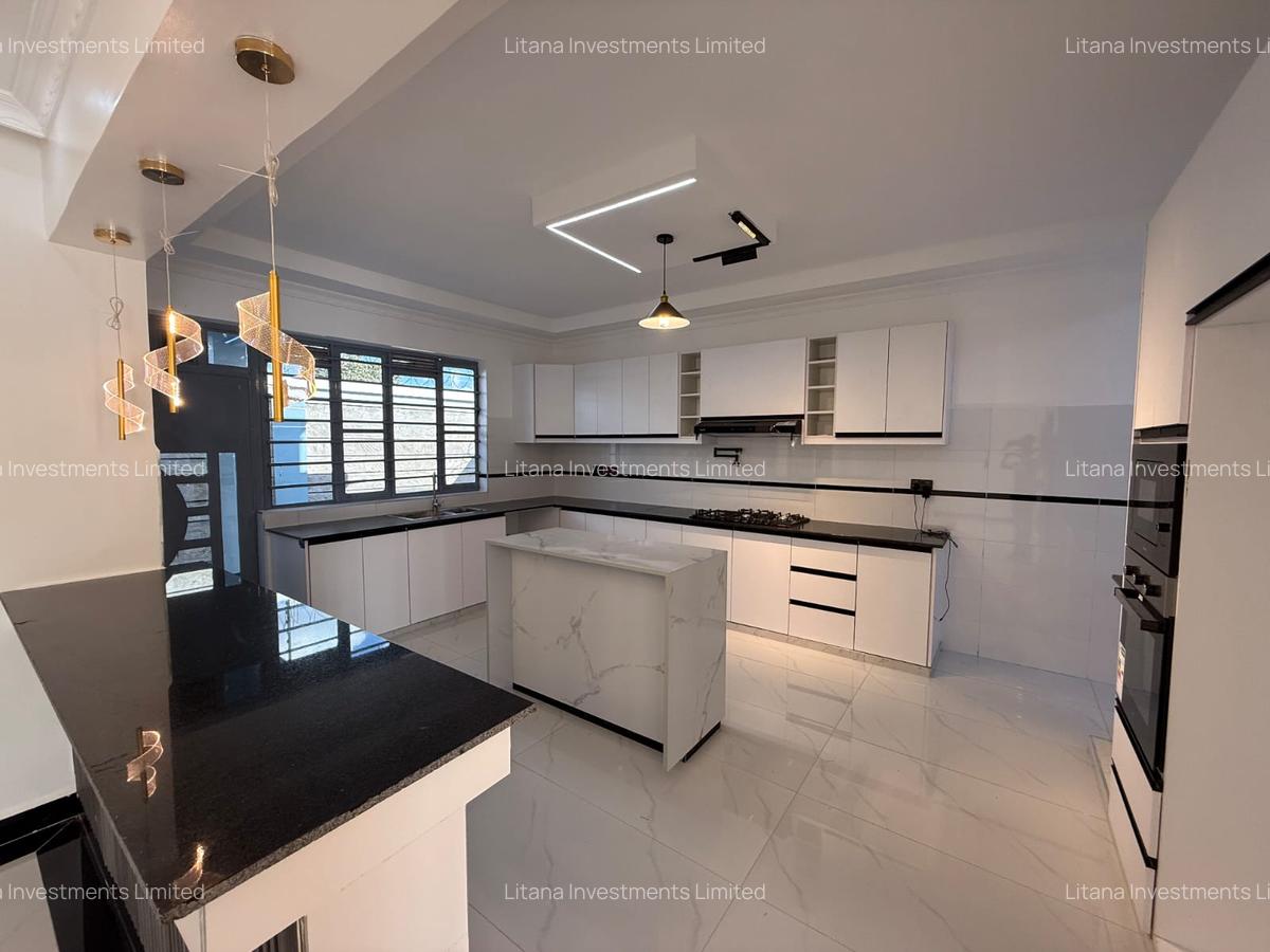 4 Bed House with En Suite in Ruiru - 8