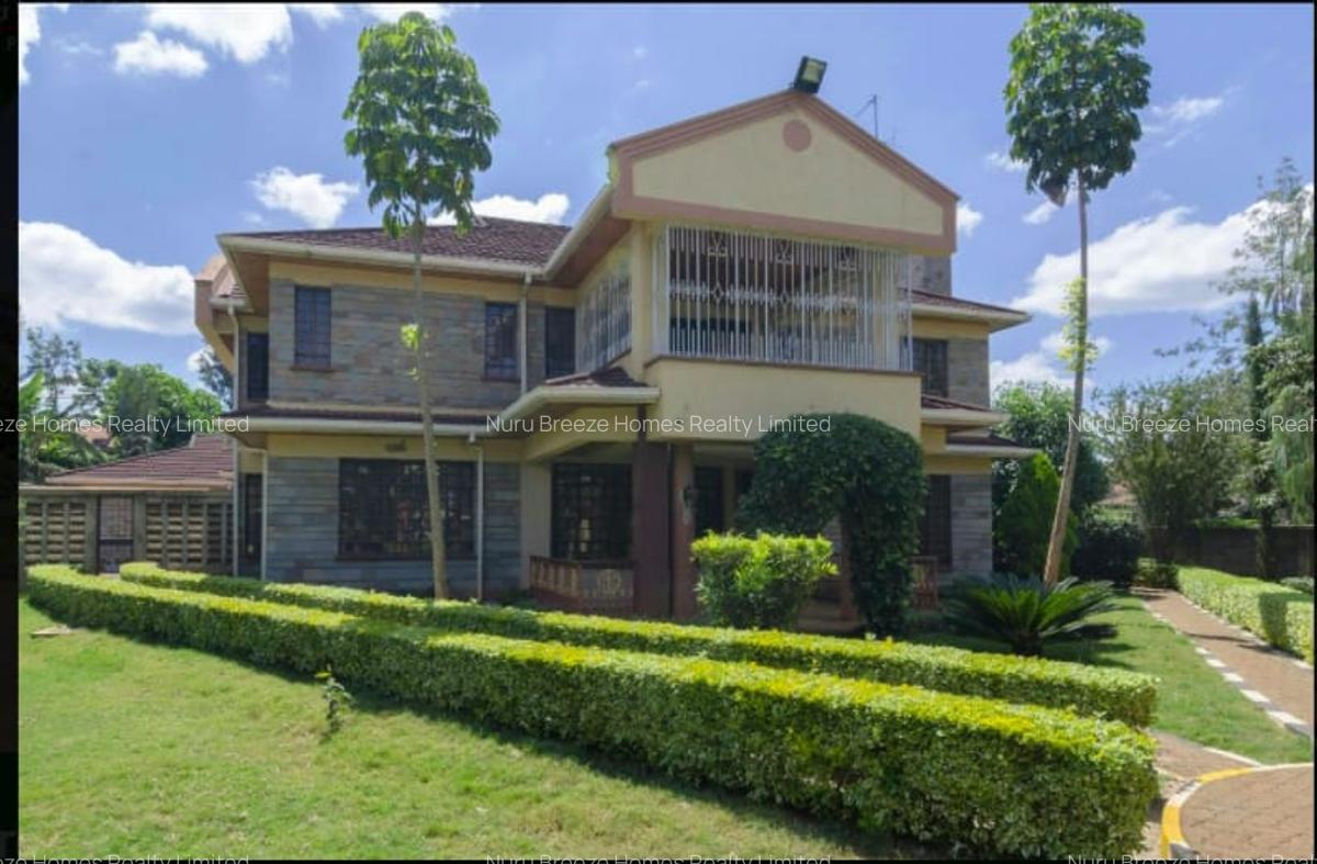 5 Bed House with En Suite in Runda - 10