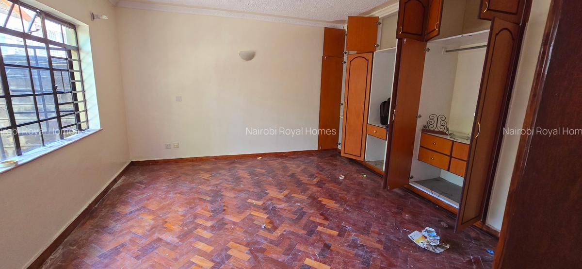 4 Bed Townhouse with En Suite at Lavington Green - 13