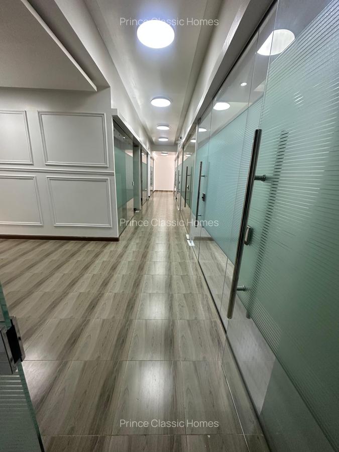 Commercial Property with Service Charge Included in Riverside - 2