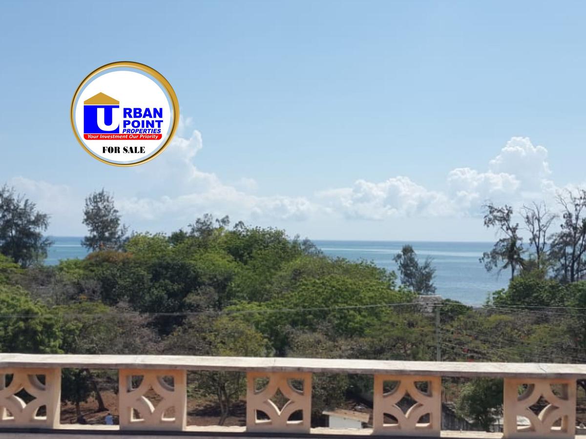 6 Bed Villa with En Suite in Nyali Area - 3