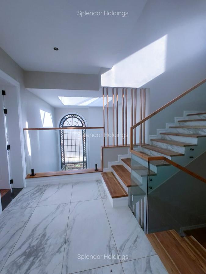 5 Bed Villa with En Suite in Loresho - 9