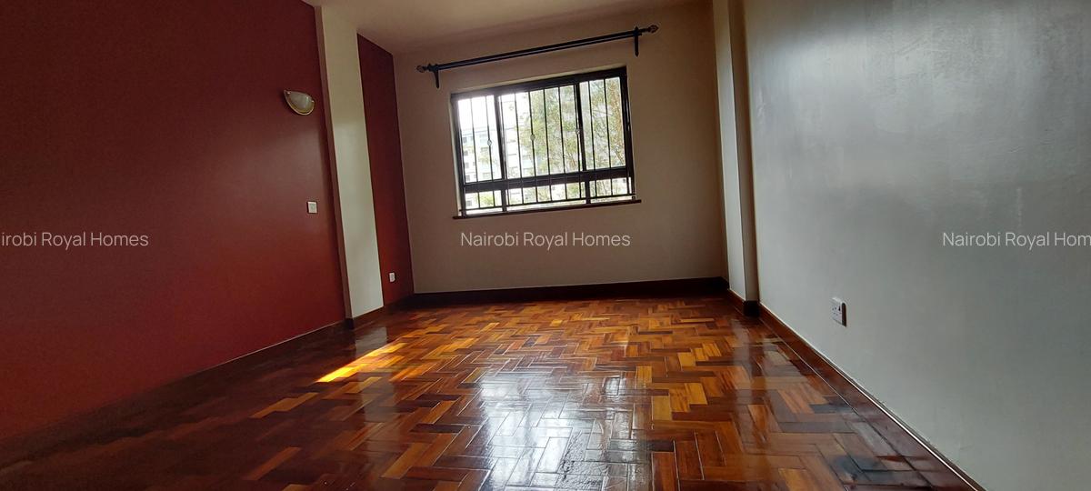 3 Bed Apartment with En Suite at Lavington Green - 15