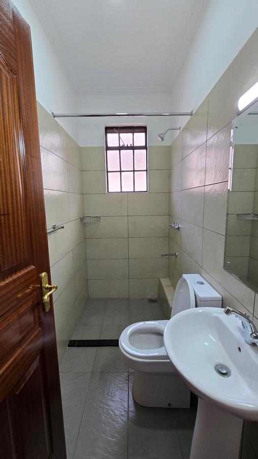 4 Bed Townhouse with En Suite in Ruiru - 15