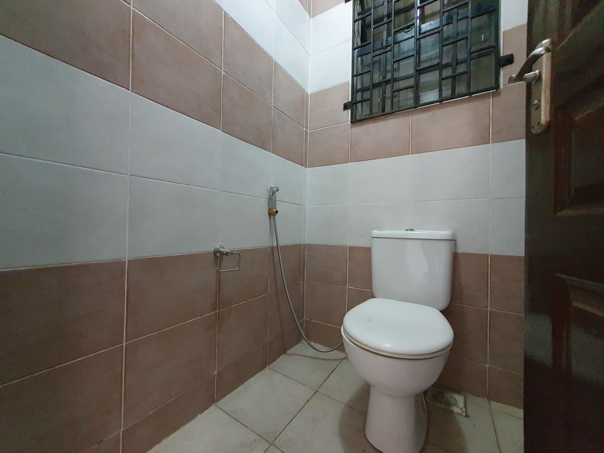 2 Bed Apartment with Borehole in Parklands - 8