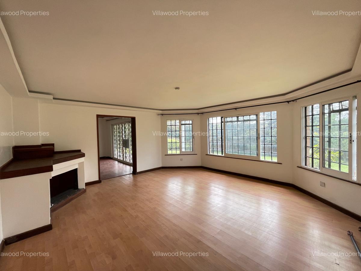 4 Bed House with En Suite in Runda - 3