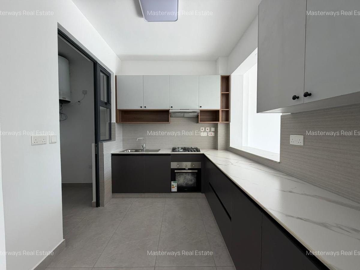 2 Bed Apartment with En Suite in Kitisuru - 2