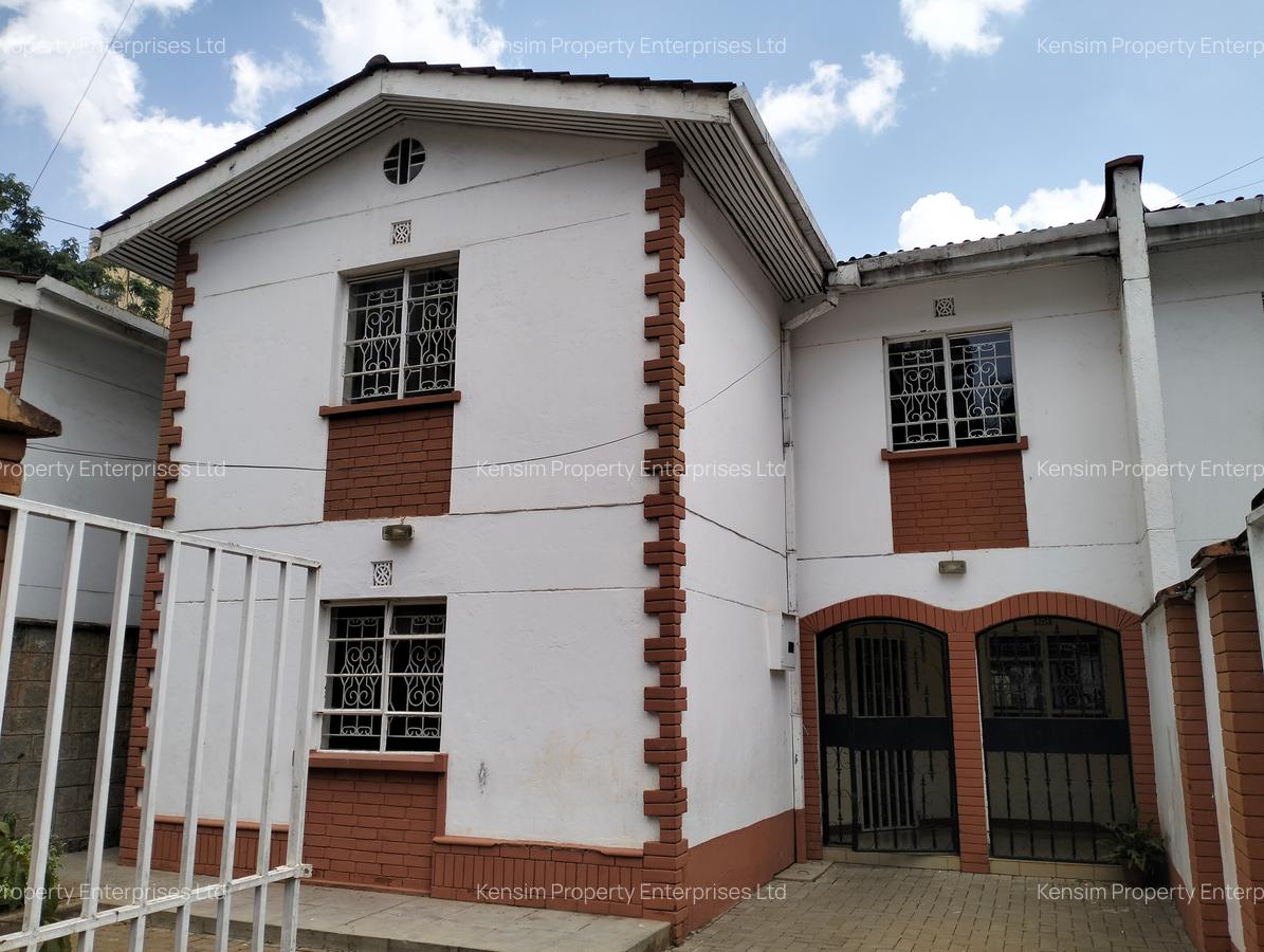 5 Bed Townhouse with En Suite in Lavington - 19