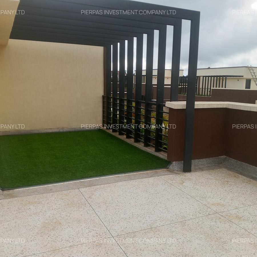 4 Bed Townhouse with En Suite in Ruaka - 12