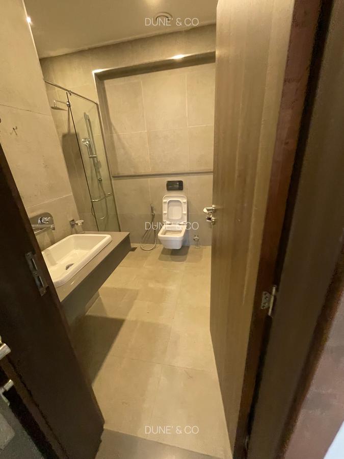 Furnished 1 Bed Apartment with En Suite in Westlands Area - 9