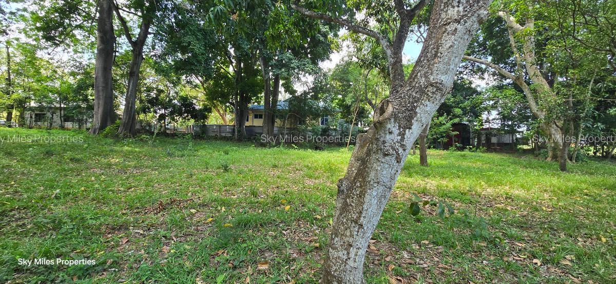 2.5 ac Land at Mtwapa - 4