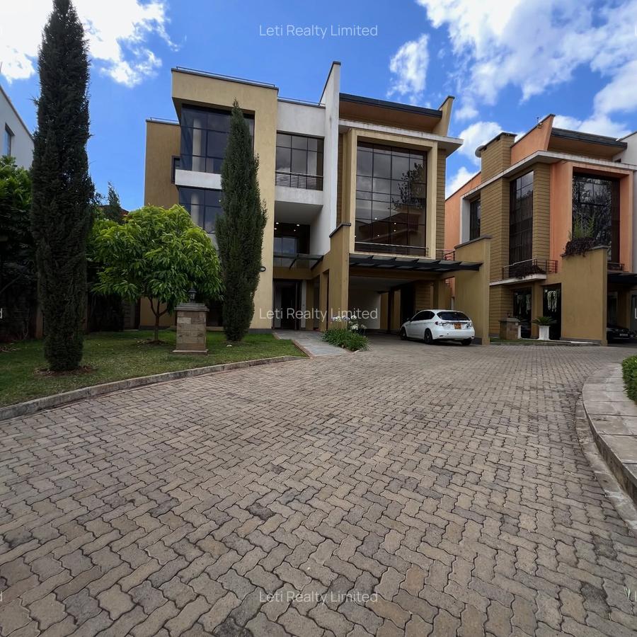 5 Bed Townhouse with En Suite in Lavington - 10